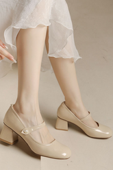 Nude French retro high-heeled leather shoes
