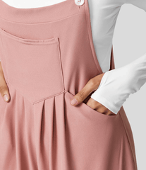 Dungarees with adjustable buttons on the shoulder straps