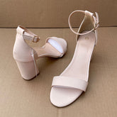 Versatile Women's Toe Buckle High Fashion Heels