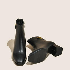 Ladies Petite Size 2 Ankle Strap Short Boots MS161