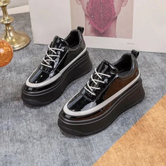 Casual Sneakers Women Trends Chunky Platform Sports Shoes Ladies High Heels Chic Elegant Shoe Flats Thick Bottom