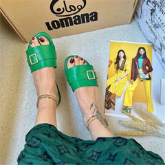 Women's Summer New Fashion Metal Belt Buckle Low Heel Outdoor Slippers Woman Soft Leather Flat Bottom Anti slip Beach Sandal