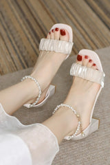 White pearl chain niche high heel sandals