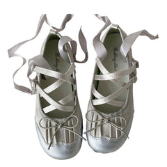 Gossip Goes Around Ballet Flats