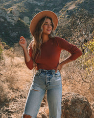 Faye Cropped Ribbed Knit Top - Brick