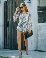 Motive Printed Bell Sleeve Romper