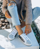 Walking On Clouds Sneaker