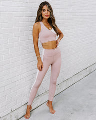 Yin + Yang Sports Bra - Mauve/Cream