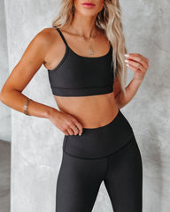 Equipped Ribbed Sports Bra - Black
