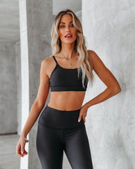 Equipped Ribbed Sports Bra - Black