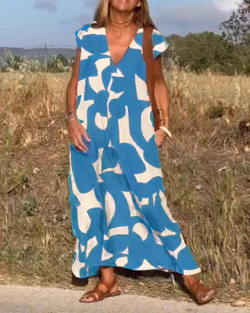 Roni - Dress with print and V-neckline