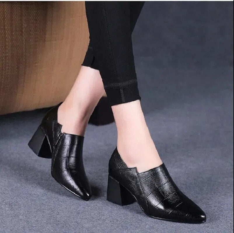 Botas Femininas Women Cute Sweet High Quality Square Heel Short Ankle Boots Lady Casual Street Winter Heel Shoes A790B