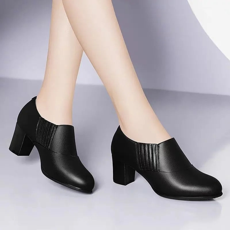 Botas Femininas Women Cute Sweet High Quality Square Heel Short Ankle Boots Lady Casual Street Winter Heel Shoes A790B