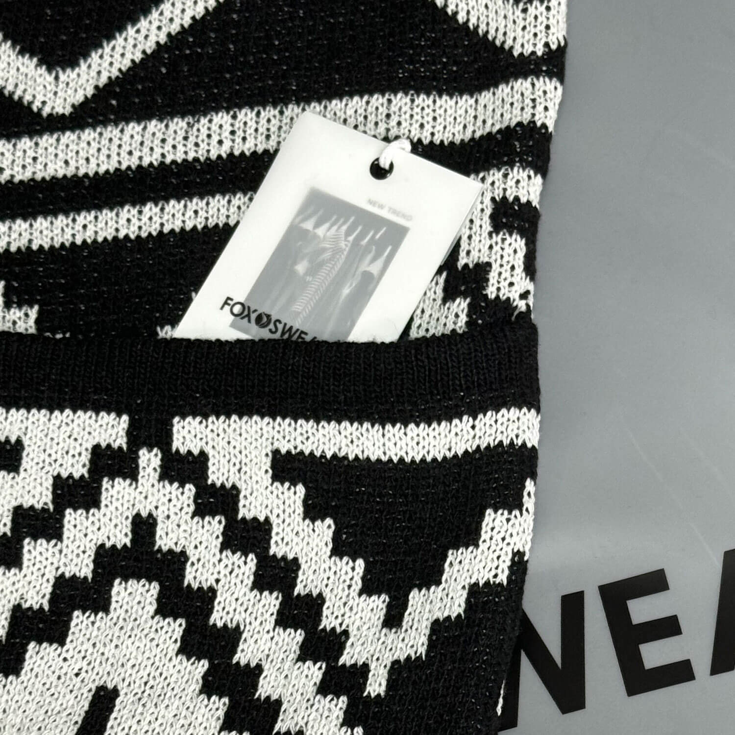 Casual Open Front Men Winter Black and White Geometric Knit Hooded Cardigan