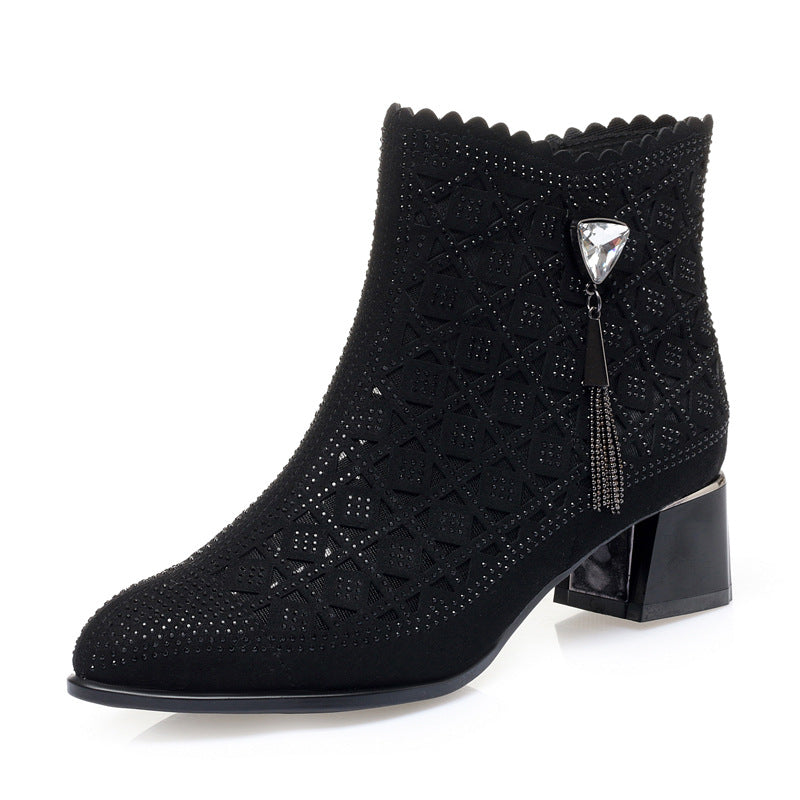 Unique Women's Mid Chunky Perforated Retro Heels