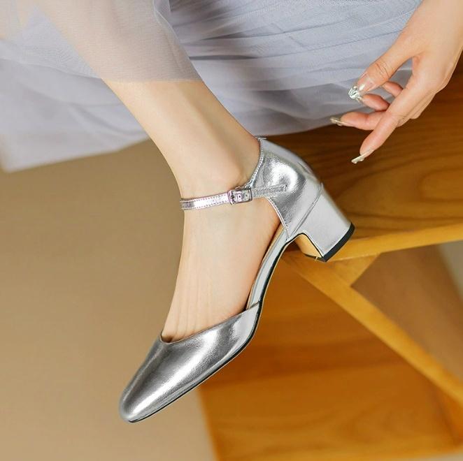 Petite Block Heel Ankle Strap Leather Shoes FS102