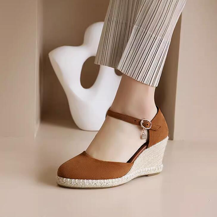 Petite Feet Women's Closed Wedge Shoes MS286