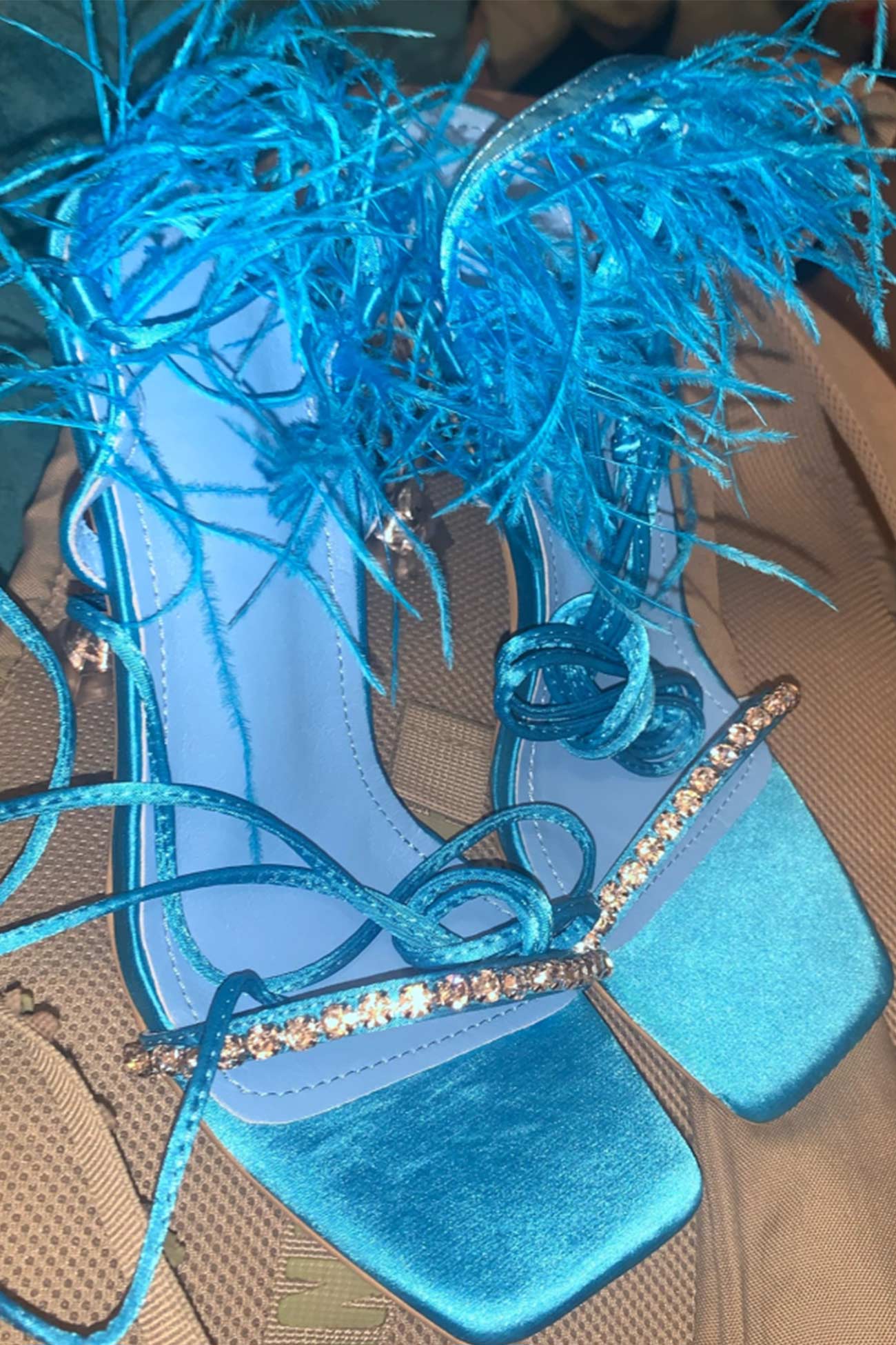 New Fashion Spring Outfit Rhinestone Feather Tie-up Square Toe Sandals