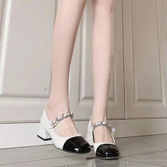 2024 Women's Pumps Trend Thick Heel All-Match Girl Lolita Princess Woman Shoe Patent Leather Pearl Buckle Chain Women Shoes