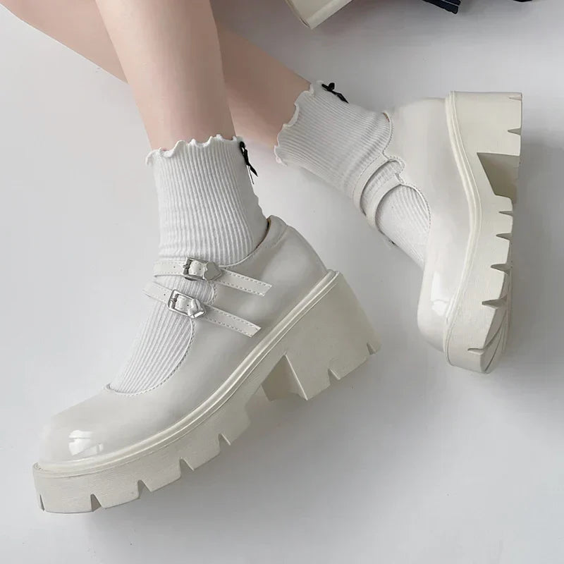 Chunky Platform Mary Jane Shoes Women Heart Buckle Strap Thick Heels Pumps Woman Black Patent Leather Lolita Shoes Laides