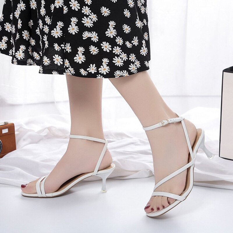 Ankle Straps High Heels Gladiator Sandals Women Summer Retro Square Toe Party Sandals Woman Solid Thin Heeled Roman Shoes