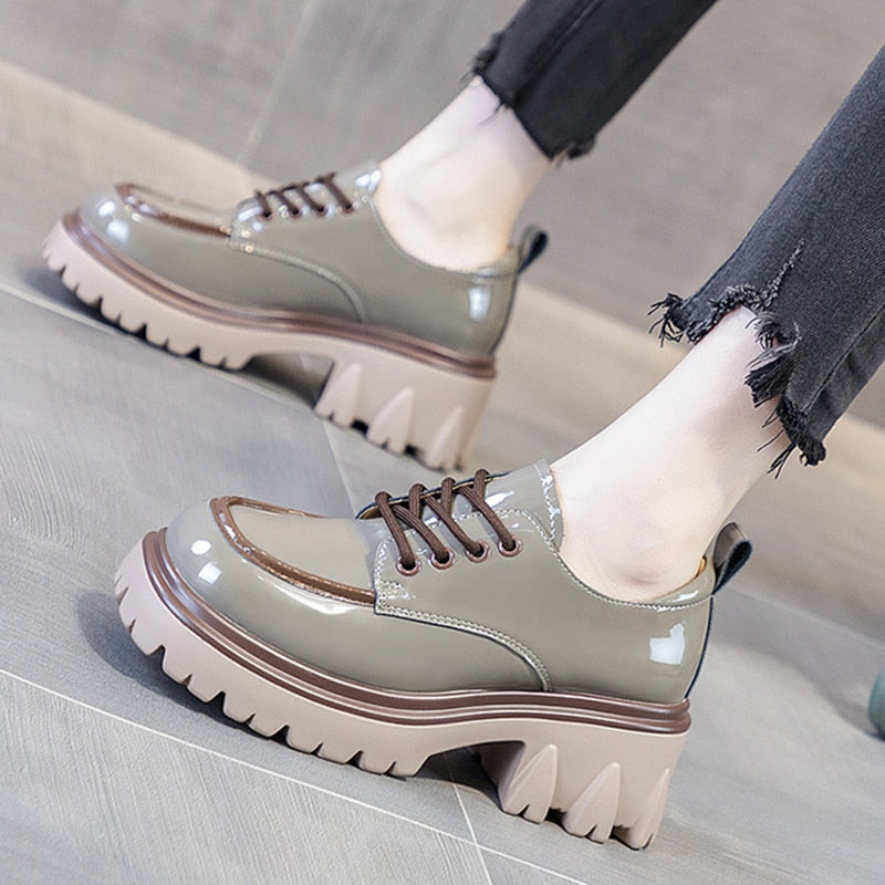British Style Chunky Platform Pumps Women Spring Lace Up Thick Heels Loafers Woman Round Toe Patent Leather Shoes