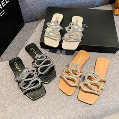 Summer Women Slides Flat Heels Slippers Fashion Rhinestone Design Ladies Lagre Size Flip Flop 2024 Outdoor Woman Shoes Sandals