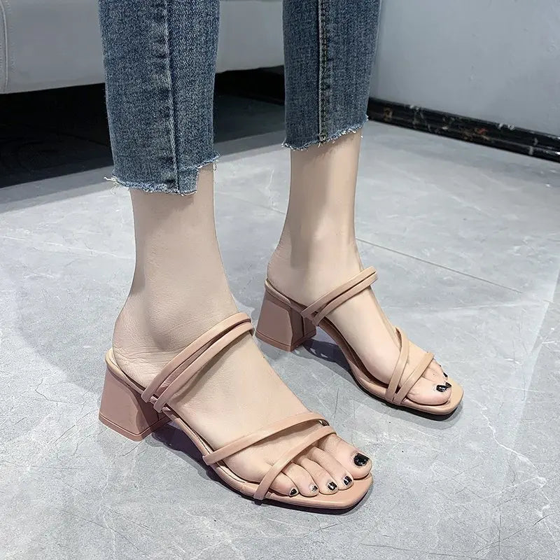 Hot Women Sandals Ladies Square Heel Elegant Summer Slippers Outside Cross Tied Leather Female Slides 2024 Fashion Woman Sandals