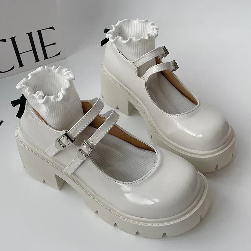 Chunky Platform Mary Jane Shoes Women Heart Buckle Strap Thick Heels Pumps Woman Black Patent Leather Lolita Shoes Laides