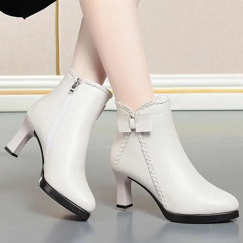 Autumn Women's Platform Shoes New Plus Velvet Stiletto Heel Heeled Ankle Boots Winter Versatile Pointed Toe Warm Short Boots