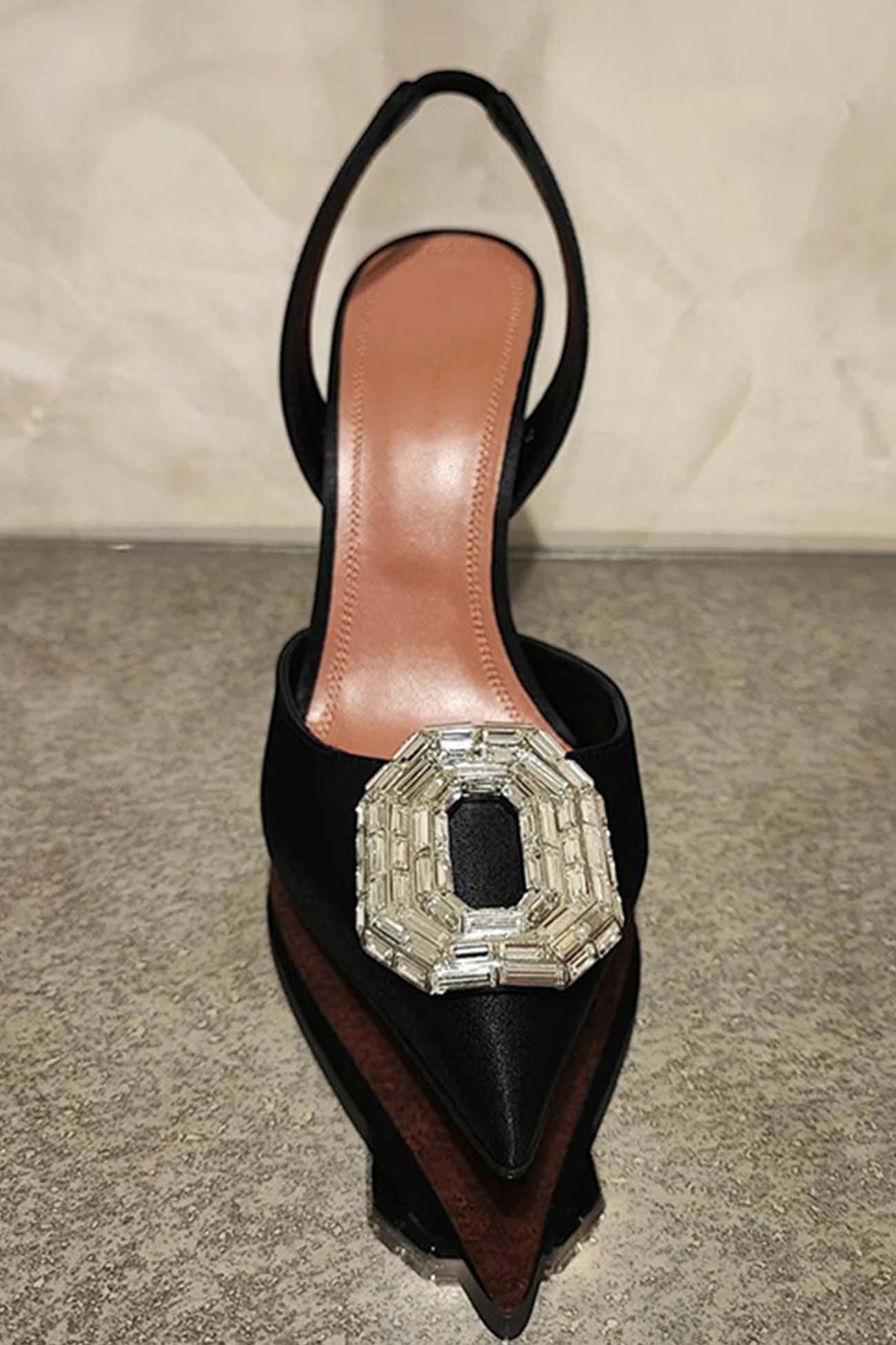 New Fashion Spring Outfit Oval Rhinestone Pointed Toe Heels