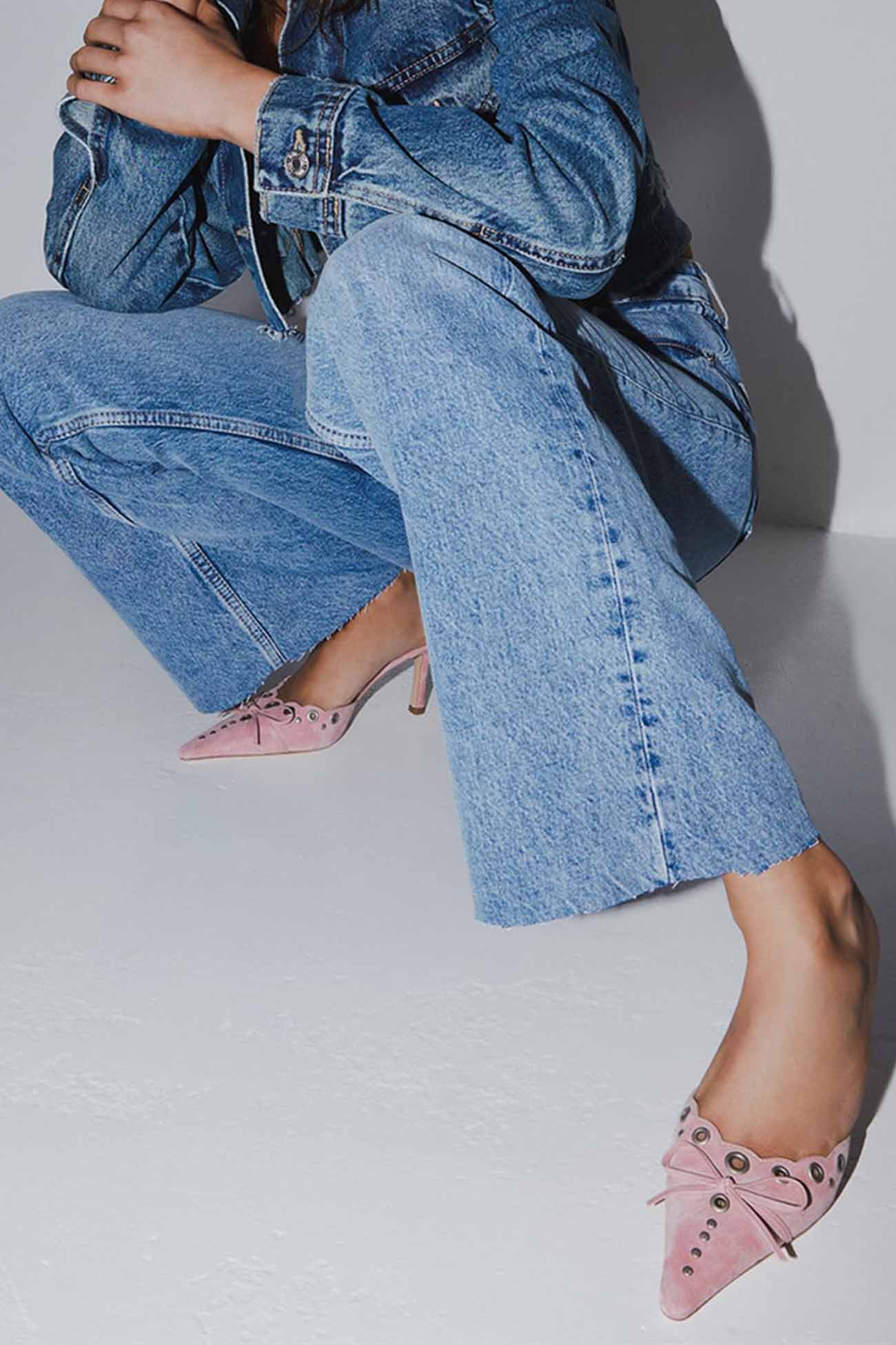 New Fashion Spring Outfit Suede Point Toe Bow Hollow Mule Pumps