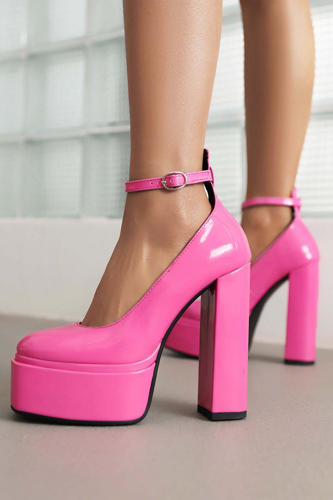 New Fashion Spring Outfit Ankle Strap Platform Chunky Heel Pumps