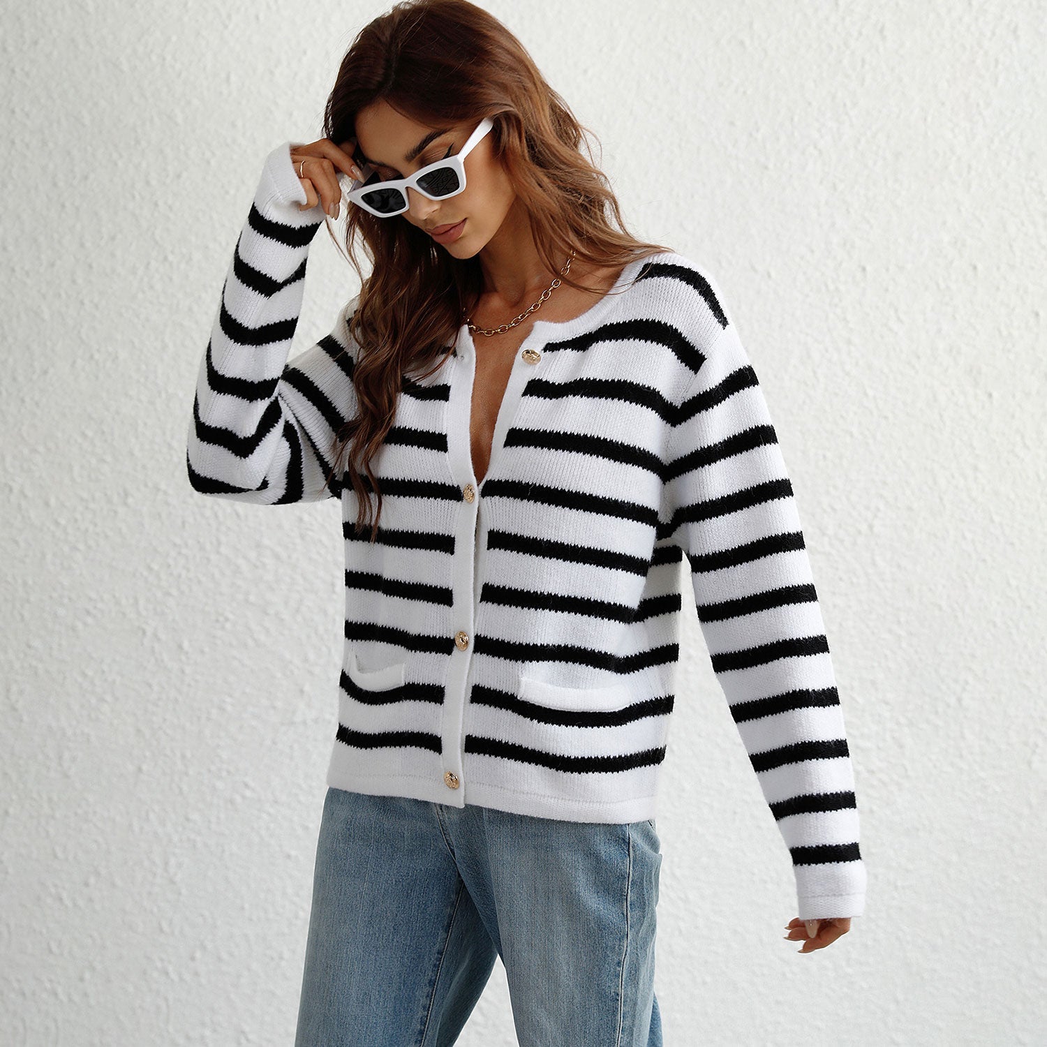 Simple Crew Neck Gold Tone Button Front Long Sleeve Striped Knit Cardigan