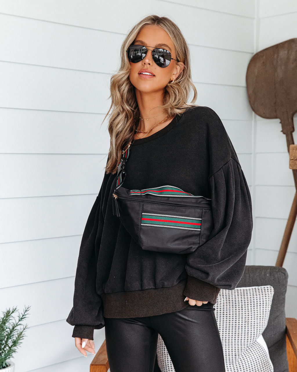 Addams Oversized Sweatshirt - Black