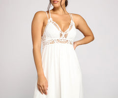 Effortless Flowy Woven Maxi Dress