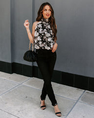 Find A Way Textured Floral Blouse - Black