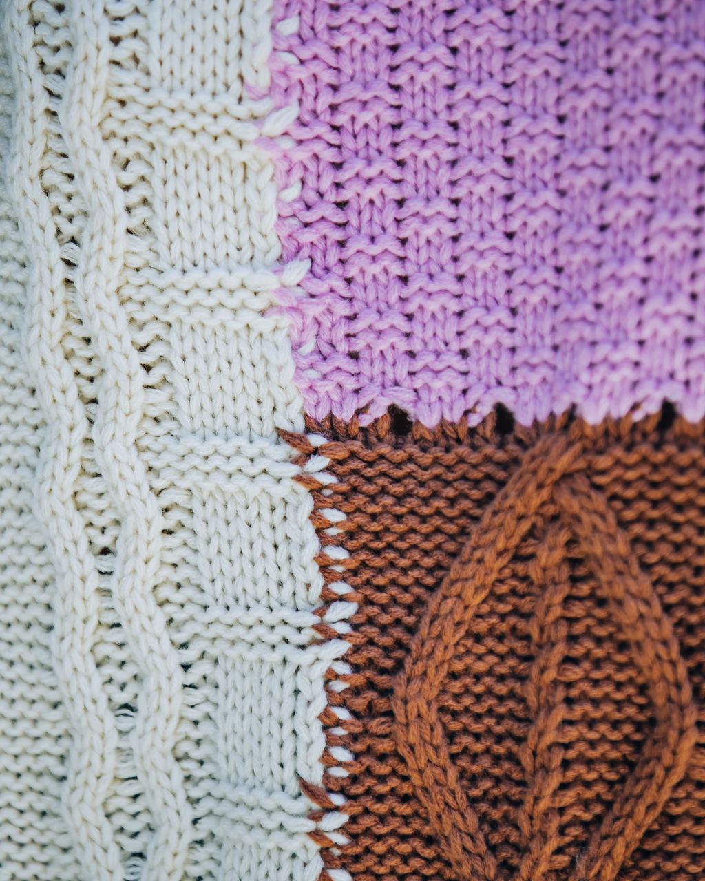 Kairo Colorblock Cable Knit Sweater - Chocolate Combo