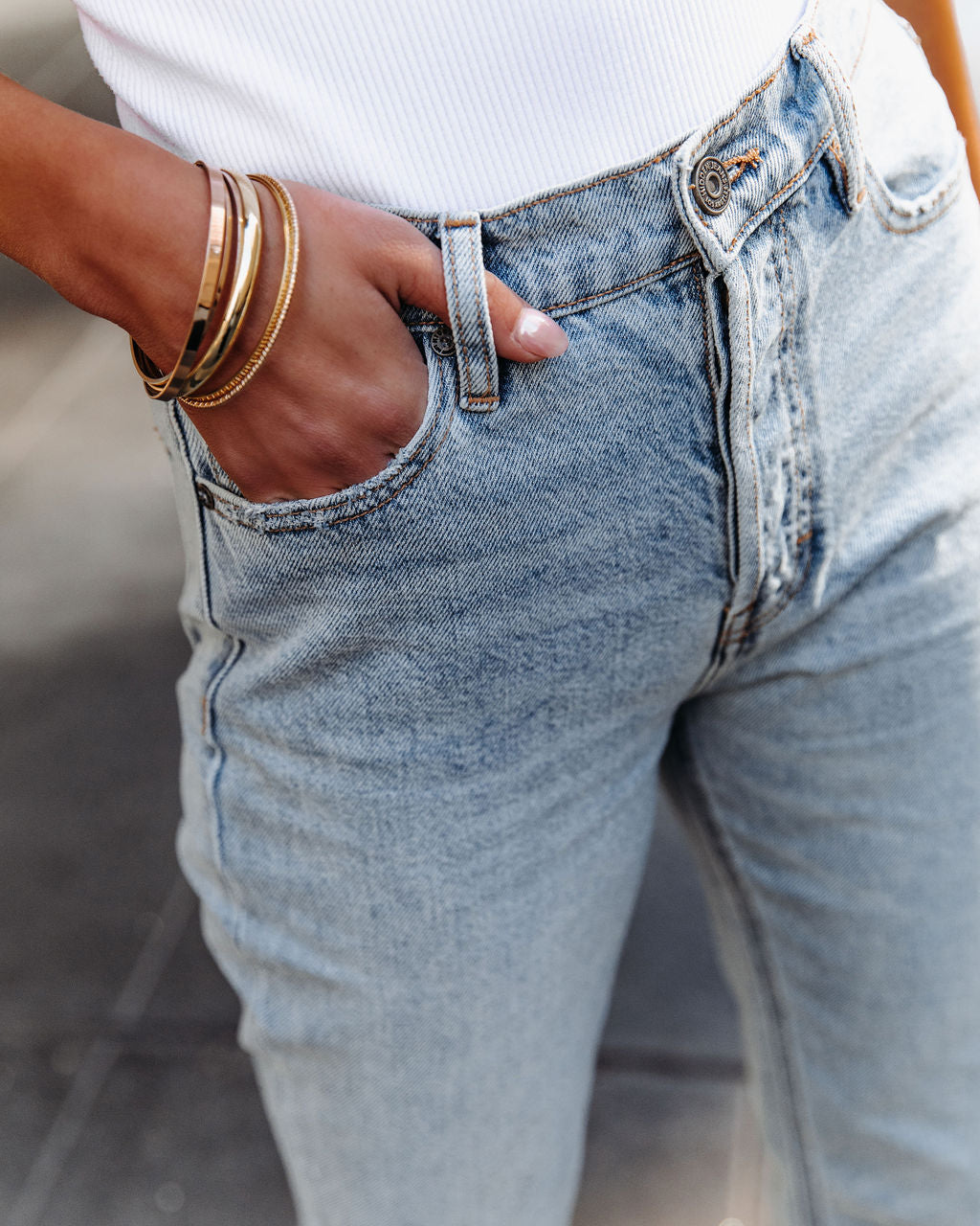 PREORDER - Ryan High Rise Rigid Distressed Straight Jeans