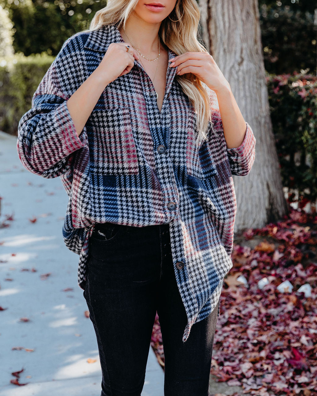 Pima Relaxed Houndstooth Button Down Top - Burgundy