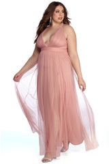 Plus Elisabeth Pleated Tulle Formal Dress