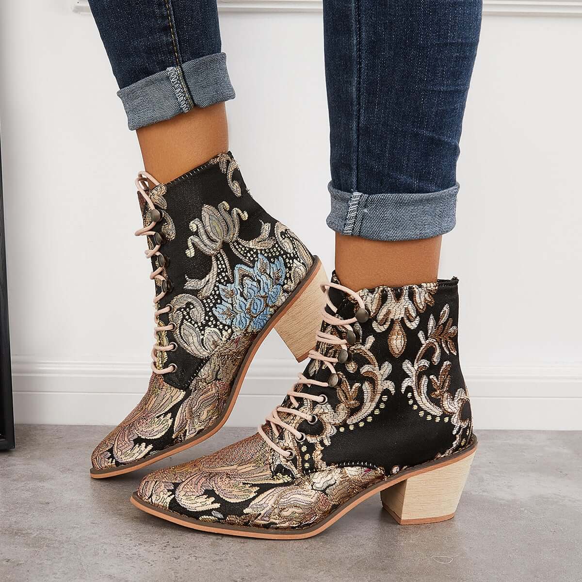 Retro Embroidered Cowboy Ankle Boots Block Heel Western Booties