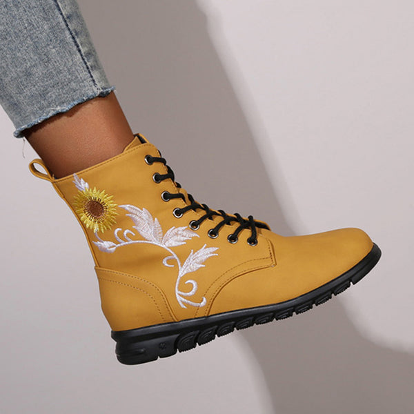 Round Toe Flower Embroidery Flat Ankle Boots