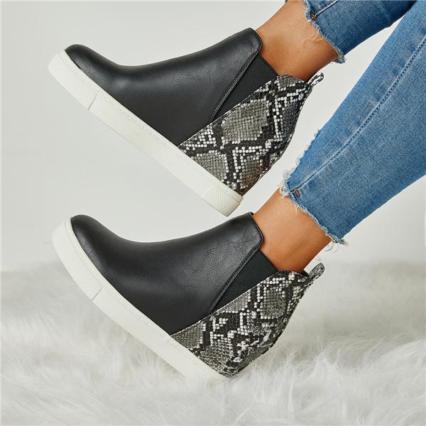 Slip On Wedge Heel Boots