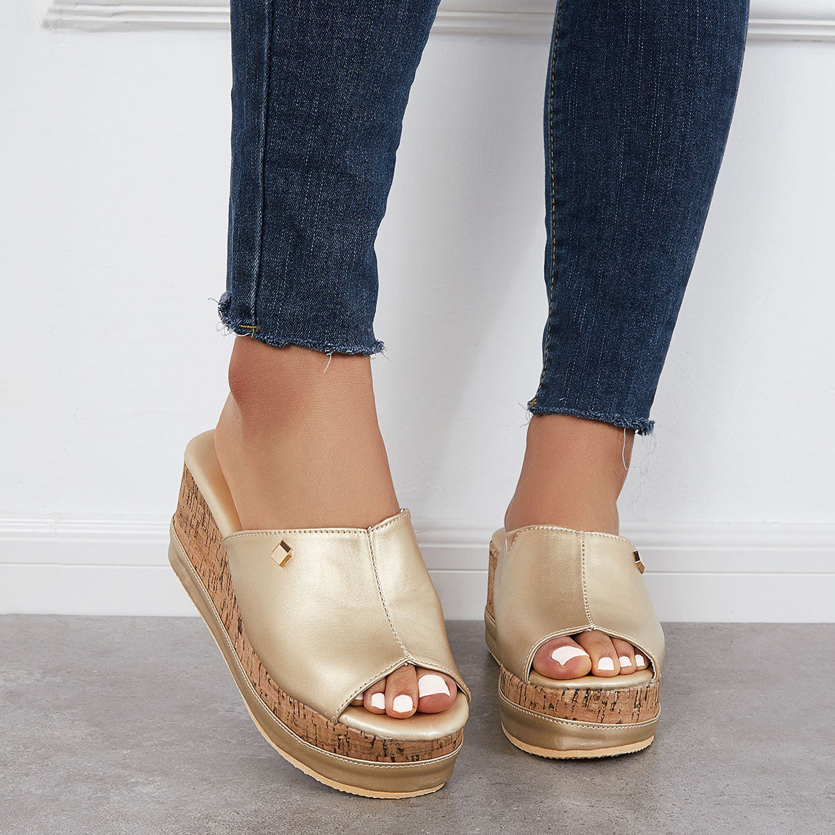 Suisecloths Comfortable Cork Footbed Slip-on Sandals Platform Wedge Slippers