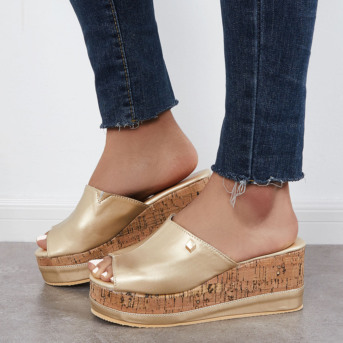 Suisecloths Comfortable Cork Footbed Slip-on Sandals Platform Wedge Slippers