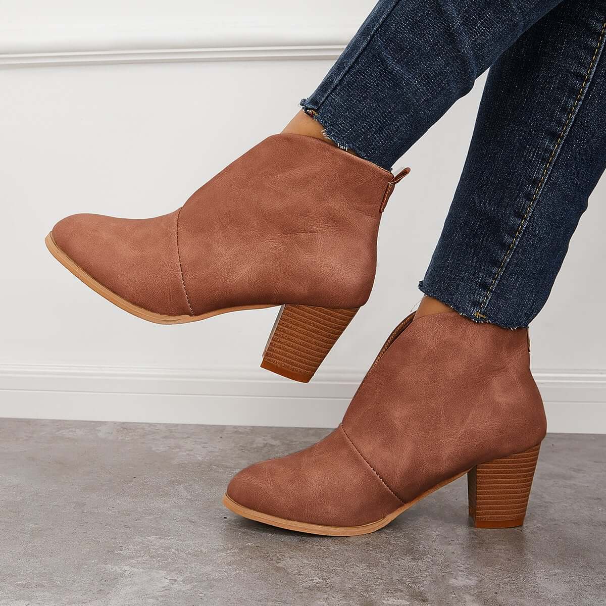 Suisecloths Retro Western V Cut Ankle Boots Slip On Chunky Stacked Heel Booties