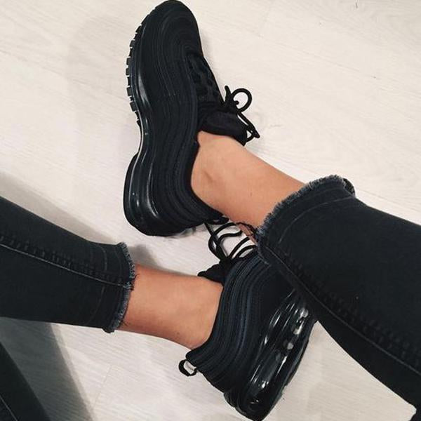 Wavy Breathable Sneakers