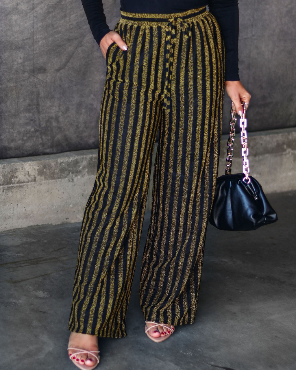 Wynona Pocketed Stripe Metallic Pants - Black/Gold