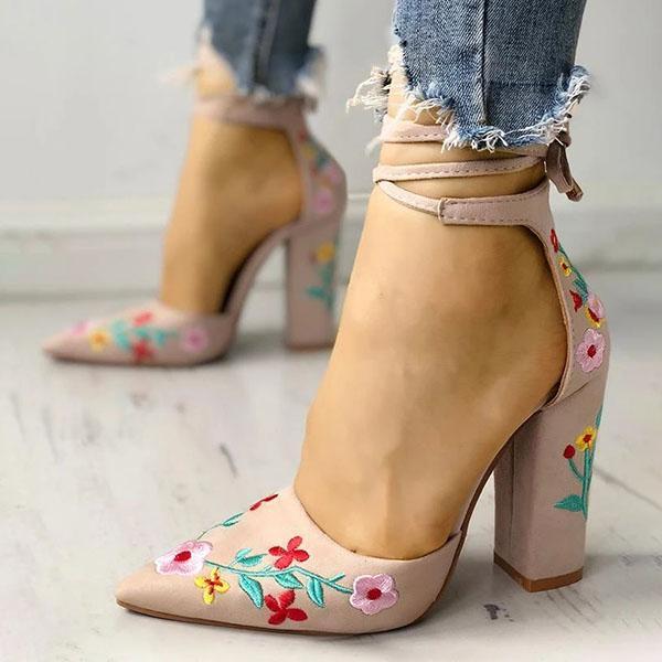 Floral Embroidered Pointed Toe Chunky Heeled Sandals